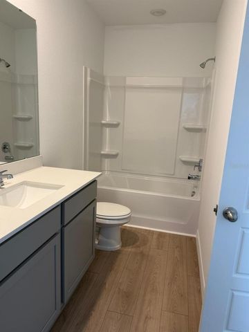 2582 OLYMPIC DR, Davenport, FL 33837