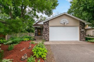 1082 Bay Drive SE, Forest Lake, MN 55025