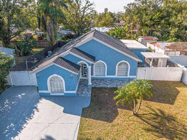 6814 N GLEN AVENUE, Tampa, FL 33614