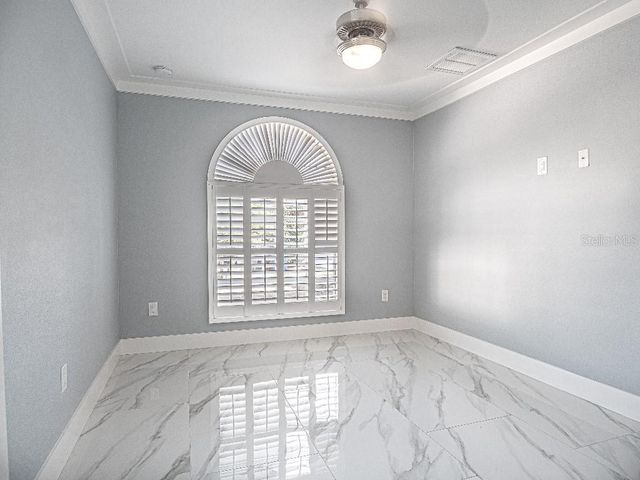 6814 N GLEN AVENUE, Tampa, FL 33614