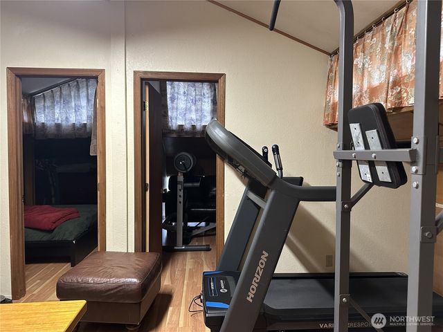 16545 Des Moines Memorial Drive S, Burien, WA 98148