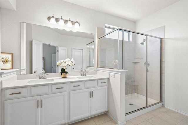 211 Brookside ST, Hutto, TX 78634