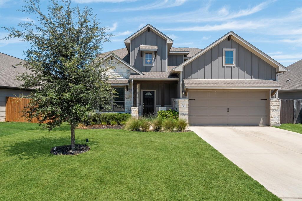 211 Brookside ST, Hutto, TX 78634