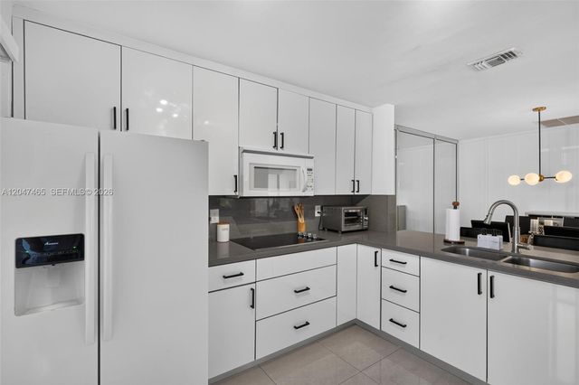 10505 SW 153rd Ct 7, Miami, FL 33196