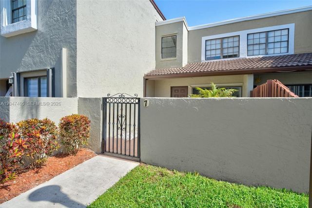 10505 SW 153rd Ct 7, Miami, FL 33196