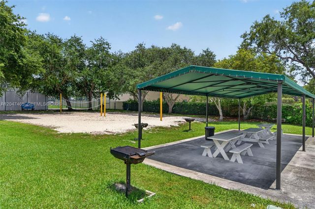 10505 SW 153rd Ct 7, Miami, FL 33196