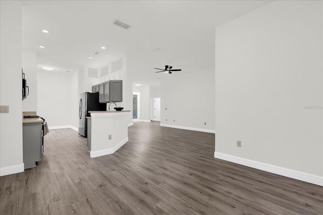 103 CRESCENT MOON DRIVE, Groveland, FL 34736