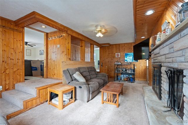 5793 West Pine Grove Road, Cicero, NY 13039