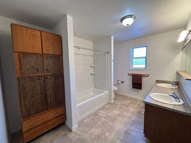 1496 U Hwy 20 East Hwy, Colville, WA 99114