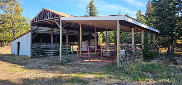 1496 U Hwy 20 East Hwy, Colville, WA 99114