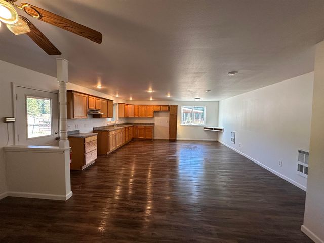 1496 U Hwy 20 East Hwy, Colville, WA 99114