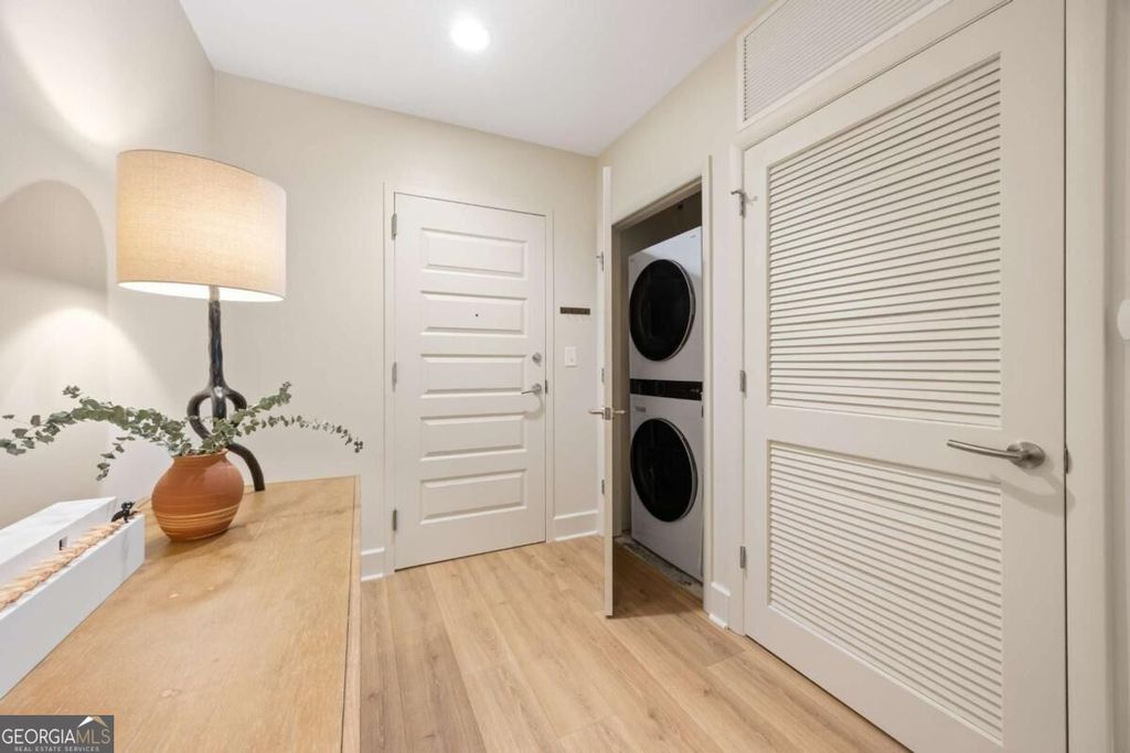 1080 Peachtree Street NE 2201, Atlanta, GA 30309 — photo 2