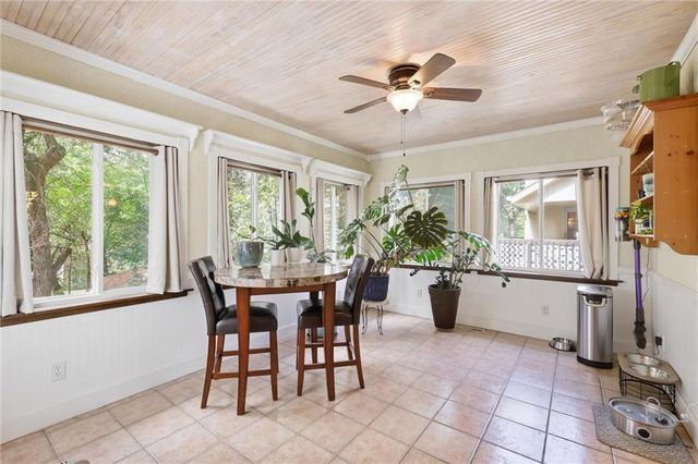 416 SE Brownfield Drive, Lee's Summit, MO 64063