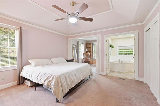 416 SE Brownfield Drive, Lee's Summit, MO 64063