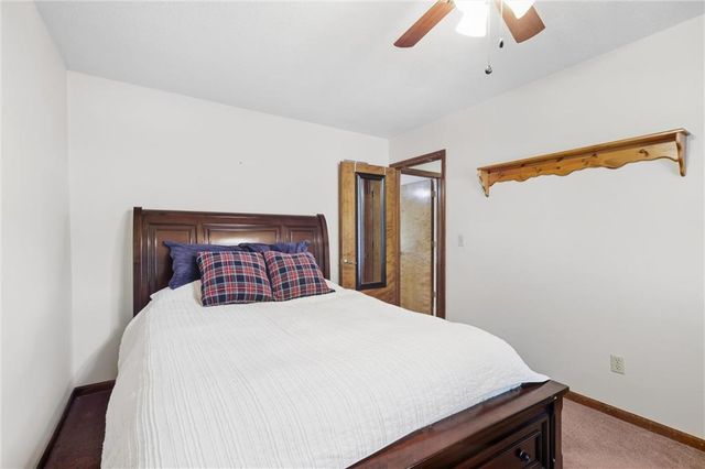 416 SE Brownfield Drive, Lee's Summit, MO 64063