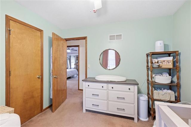 416 SE Brownfield Drive, Lee's Summit, MO 64063