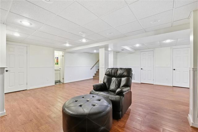 416 SE Brownfield Drive, Lee's Summit, MO 64063