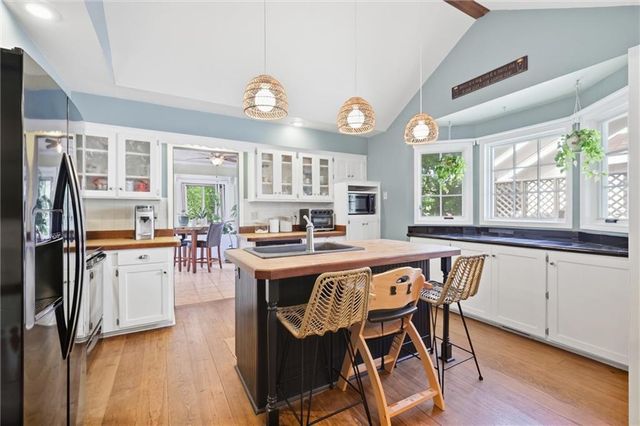 416 SE Brownfield Drive, Lee's Summit, MO 64063