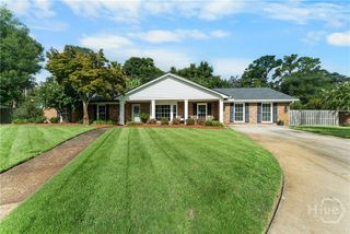 8615 Kent Drive, Savannah, GA 31406