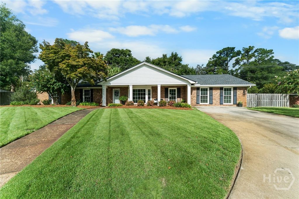 Image 1 of property listing at 8615 Kent Drive, Savannah, GA 31406