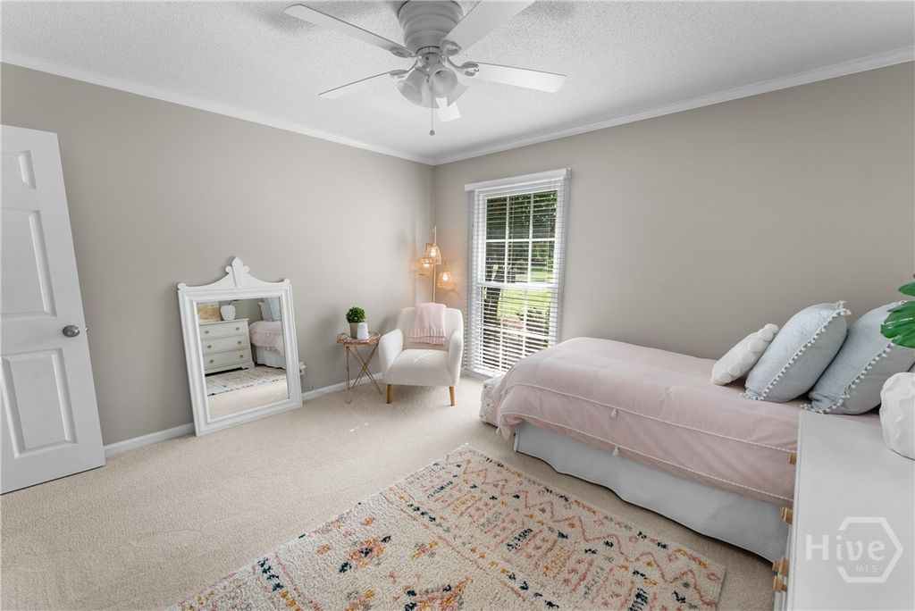 Image 37 of property listing at 8615 Kent Drive, Savannah, GA 31406
