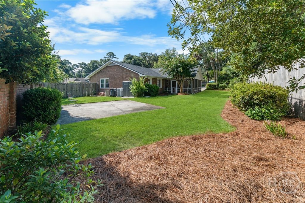 Image 54 of property listing at 8615 Kent Drive, Savannah, GA 31406
