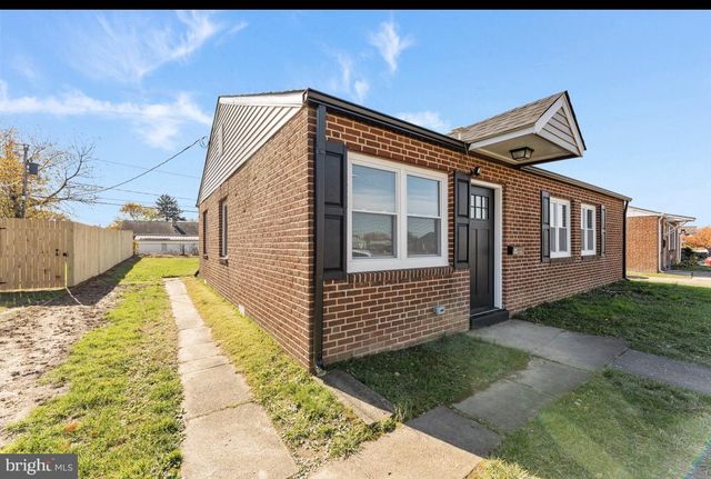 215 SYKES RD, New Castle, DE 19720