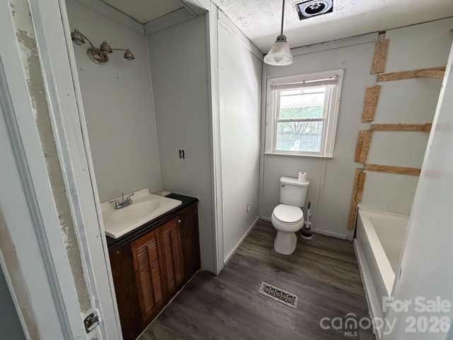 183 Pebble Drive, Mooresboro, NC 28114