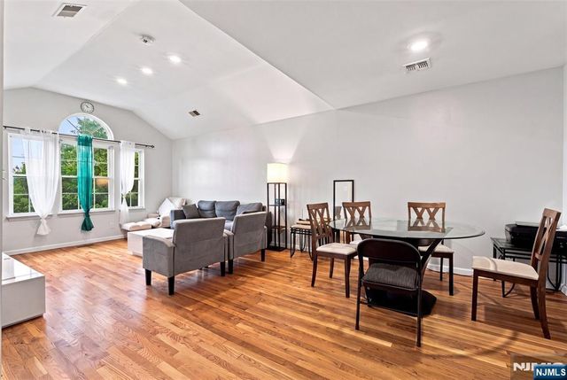 312 Orange Street, Newark, NJ 07103