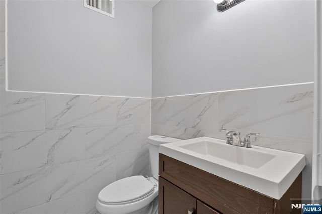 312 Orange Street, Newark, NJ 07103