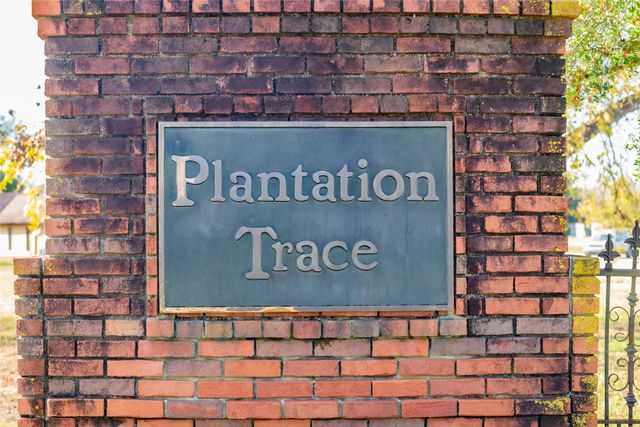 1341 Whitehall Drive, Bossier City, LA 71112