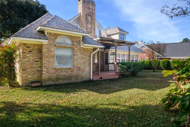 1341 Whitehall Drive, Bossier City, LA 71112