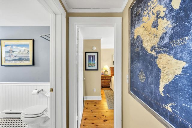 15 Cottage Street 2, Provincetown, MA 02657