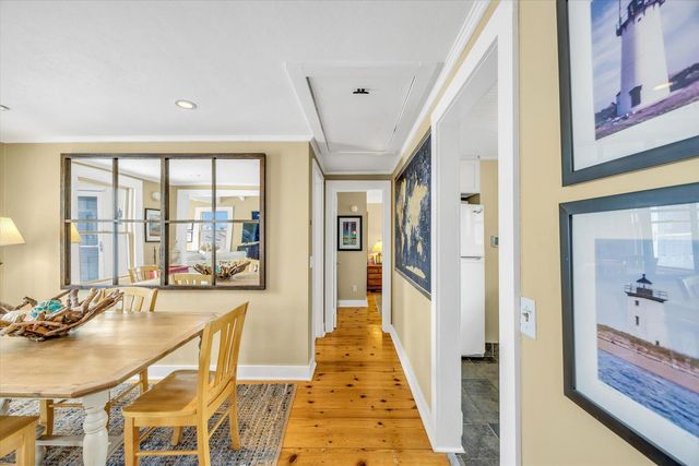 15 Cottage Street 2, Provincetown, MA 02657