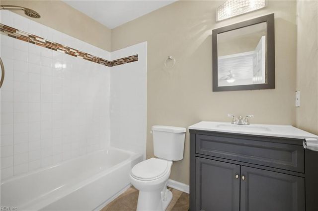 2802 Bending Oak DR, Hampton, VA 23666