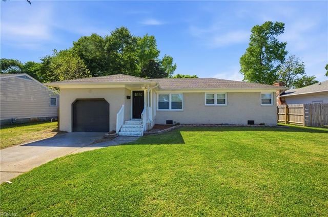 2802 Bending Oak DR, Hampton, VA 23666