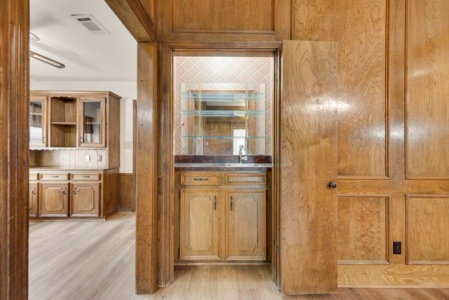1616 Saxony Place, Carrollton, TX 75007