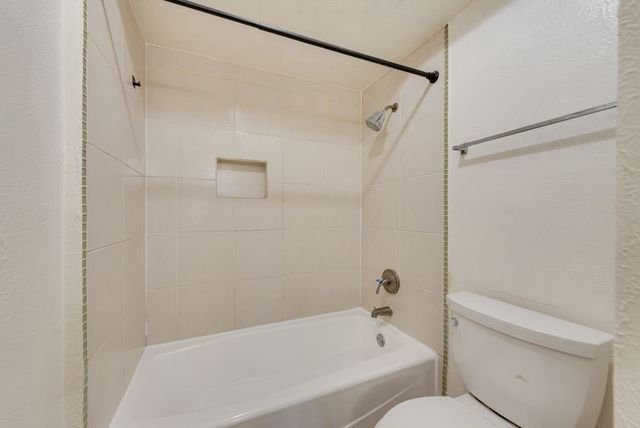 1616 Saxony Place, Carrollton, TX 75007