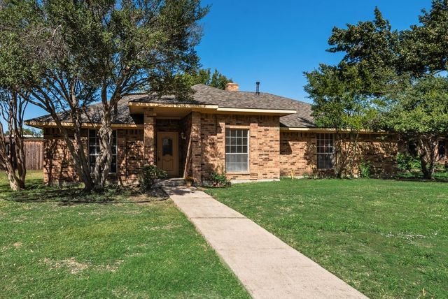 1616 Saxony Place, Carrollton, TX 75007