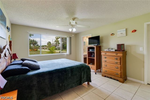 4521 Orchid BLVD, Cape Coral, FL 33904