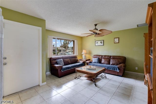 4521 Orchid BLVD, Cape Coral, FL 33904