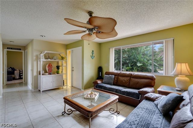 4521 Orchid BLVD, Cape Coral, FL 33904
