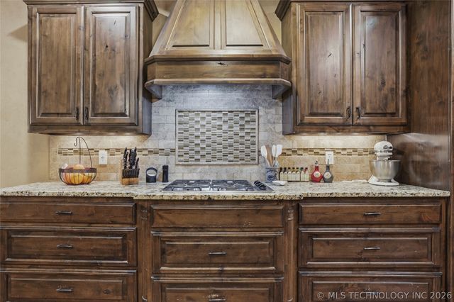 16515 E 47th Place, Tulsa, OK 74134