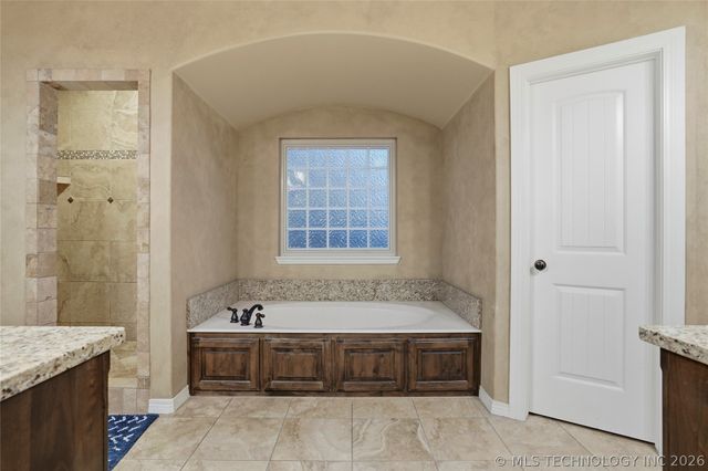 16515 E 47th Place, Tulsa, OK 74134