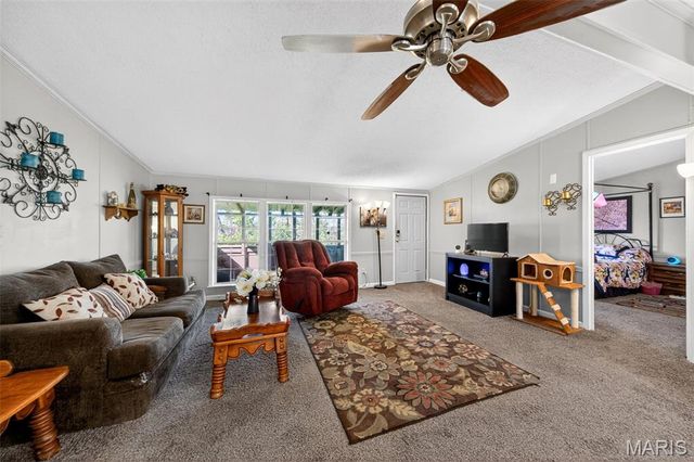 819 Horizon Lane, Fenton, MO 63026