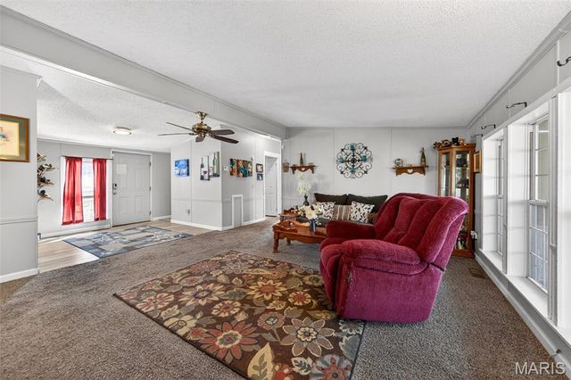 819 Horizon Lane, Fenton, MO 63026