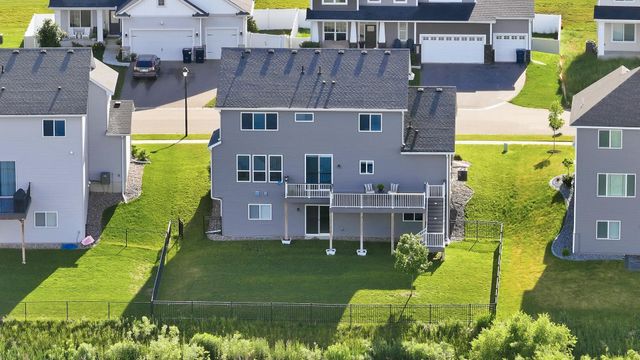 17834 Evershed Way, Lakeville, MN 55044