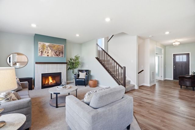 17834 Evershed Way, Lakeville, MN 55044