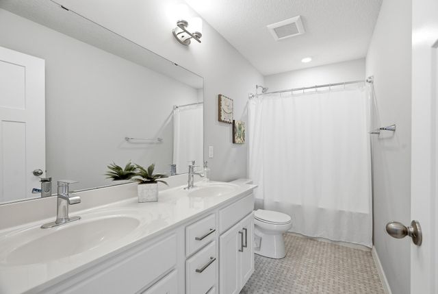17834 Evershed Way, Lakeville, MN 55044