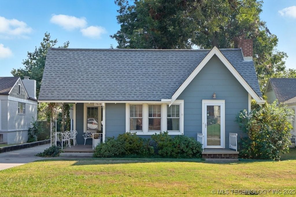 2616 E 14th Place, Tulsa, OK 74104